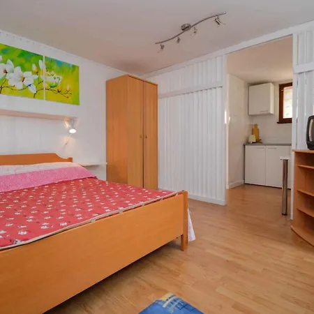 شقة In - Istrien 11068 بولا